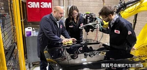 3M與通用汽車聯(lián)手<strong></p>
<p>汽車凹陷修復(fù)</strong>，自動(dòng)化漆面修復(fù)技術(shù)引領(lǐng)汽車制造新革命！:汽車凹陷修復(fù)